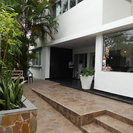 Jacaranda Guesthouse Maputo Exterior photo