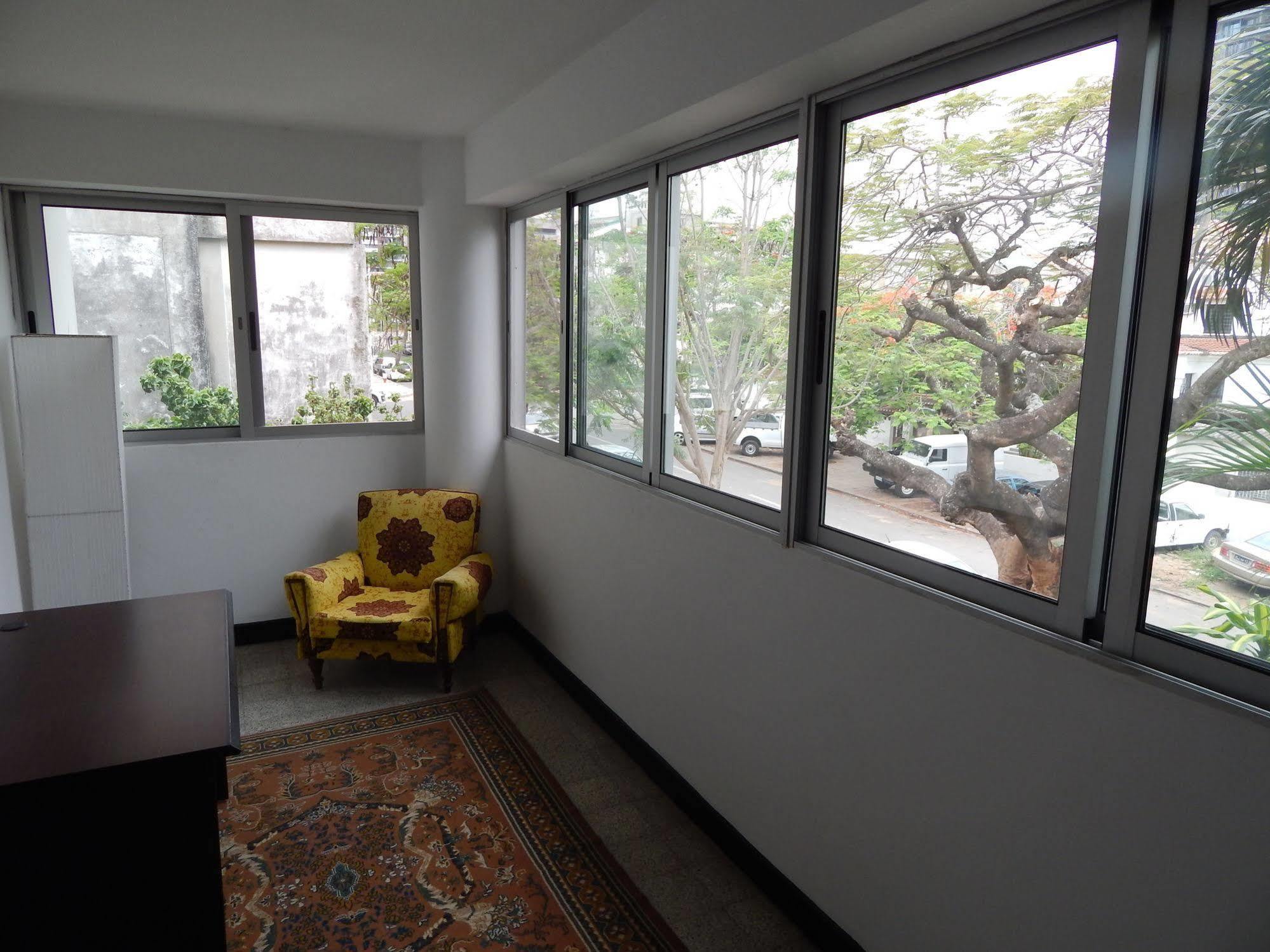 Jacaranda Guesthouse Maputo Exterior photo